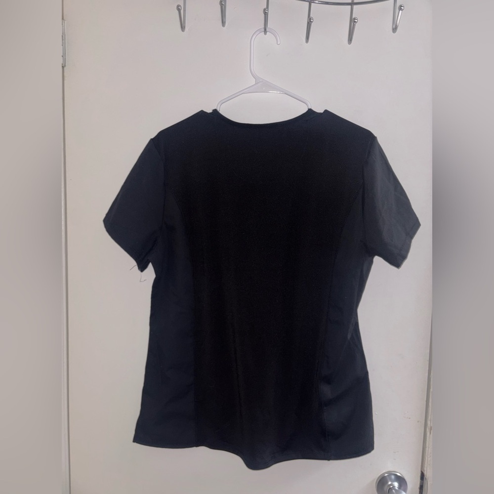 Made 2 Love Scrub Top Size L Black Pull Over Short Sleeve Pockets V Neck - Picture 8 of 11